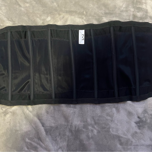 Black Clip Up Waist Trainer - Picture 3 of 5